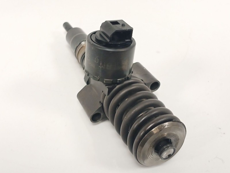 Recambio de inyector para audi a3 (8p1) 2.0 tdi 16v quattro referencia OEM IAM 0414720404 PDB027 