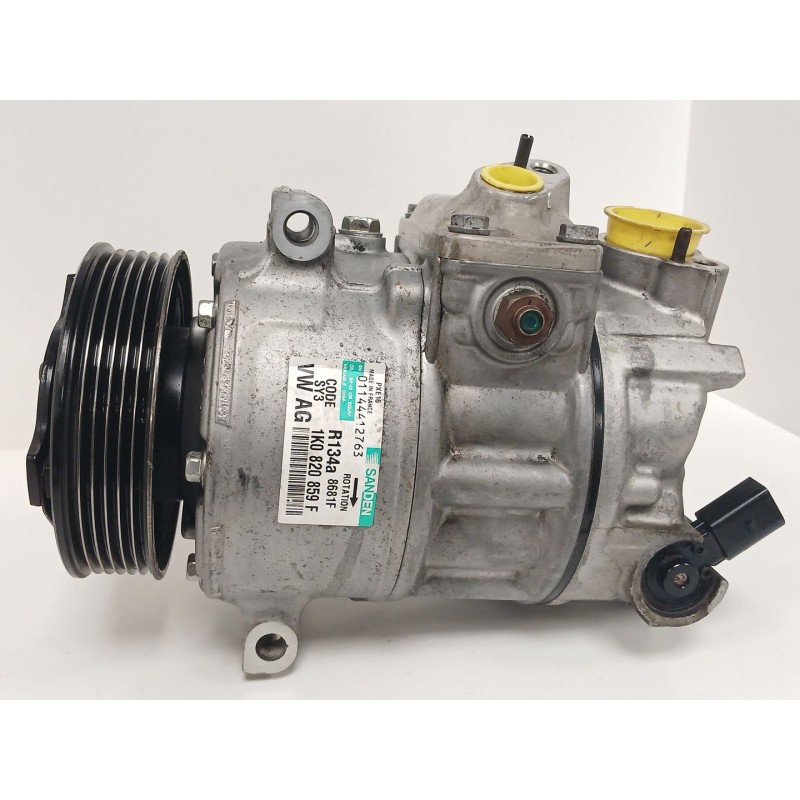 Recambio de compresor aire acondicionado para audi a3 (8p1) 2.0 tdi 16v quattro referencia OEM IAM 1K0820859F 8681F 011144412763