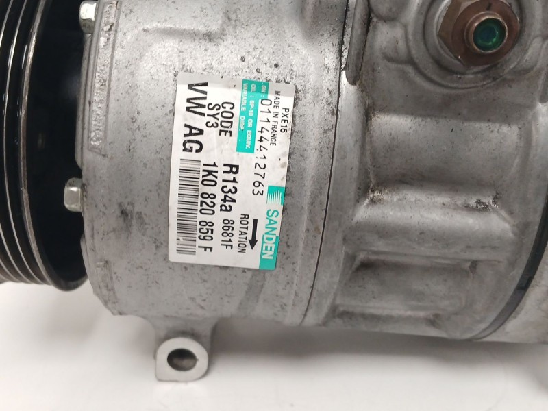 Recambio de compresor aire acondicionado para audi a3 (8p1) 2.0 tdi 16v quattro referencia OEM IAM 1K0820859F 8681F 011144412763