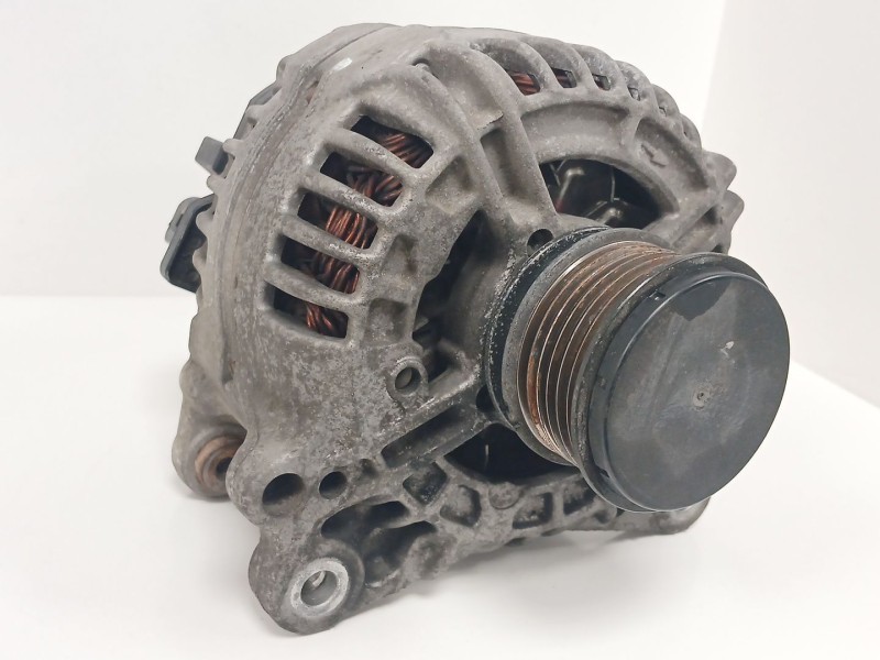 Recambio de alternador para seat leon (1p1) 1.6 referencia OEM IAM 06F903023F 0124525091 