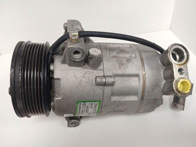Recambio de compresor aire acondicionado para opel zafira / zafira family b (a05) 1.9 cdti (m75) referencia OEM IAM 13124752  