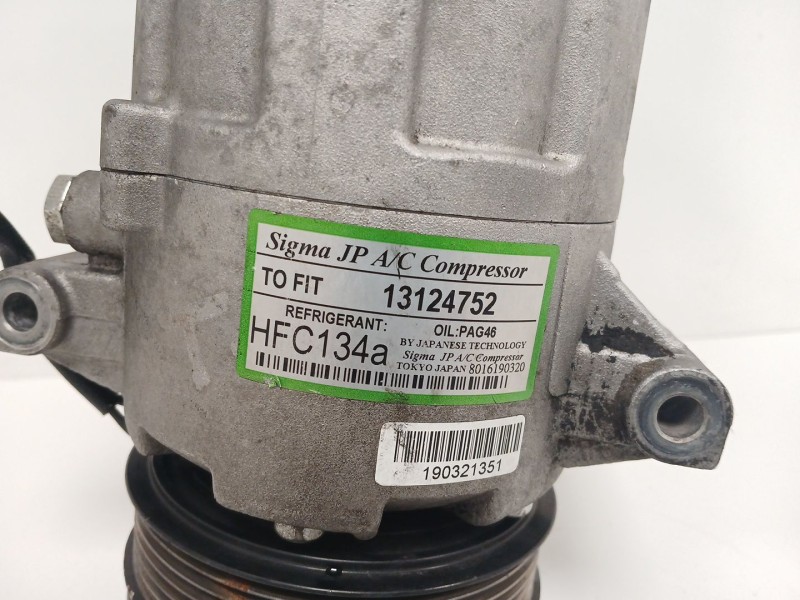 Recambio de compresor aire acondicionado para opel zafira / zafira family b (a05) 1.9 cdti (m75) referencia OEM IAM 13124752  
