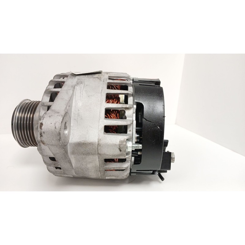 Recambio de alternador para opel zafira / zafira family b (a05) 1.9 cdti (m75) referencia OEM IAM   