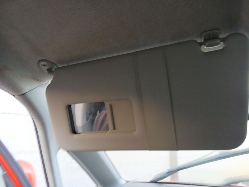 Recambio de parasol izquierdo para suzuki sx4 (ey, gy) 1.9 ddis 4x4 (rw 419d) referencia OEM IAM   