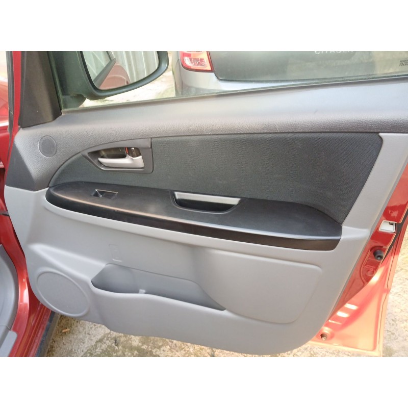 Recambio de elevalunas delantero derecho para suzuki sx4 (ey, gy) 1.9 ddis 4x4 (rw 419d) referencia OEM IAM   