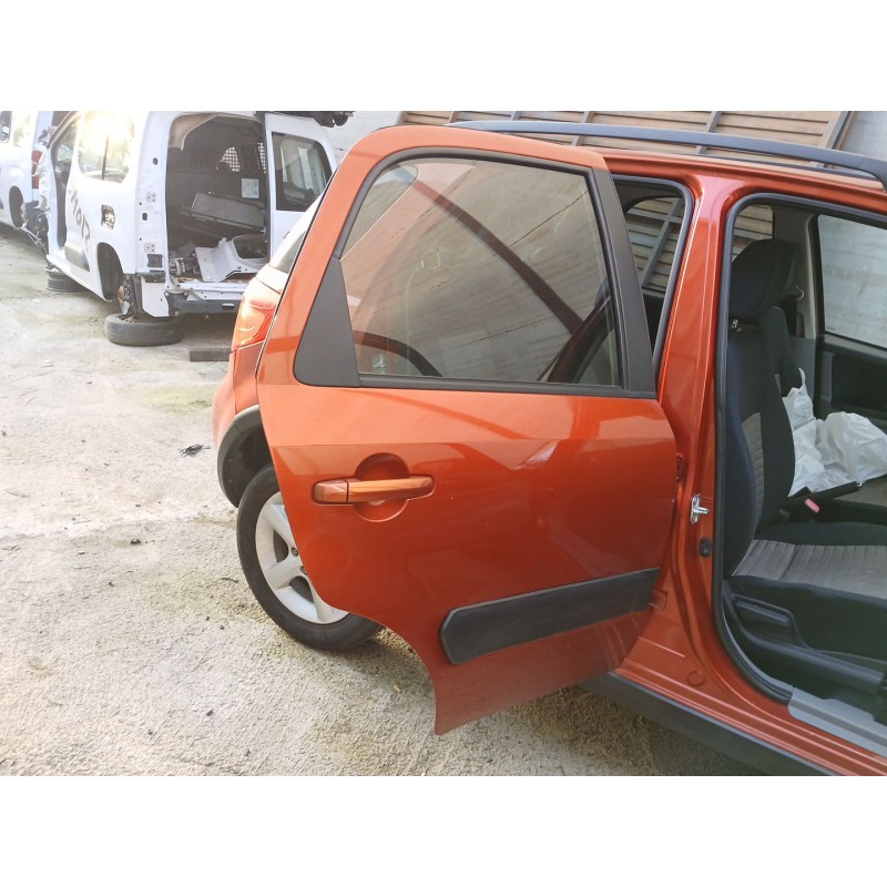 Recambio de puerta trasera derecha para suzuki sx4 (ey, gy) 1.9 ddis 4x4 (rw 419d) referencia OEM IAM   