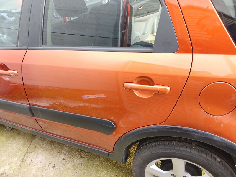 Recambio de puerta trasera izquierda para suzuki sx4 (ey, gy) 1.9 ddis 4x4 (rw 419d) referencia OEM IAM   
