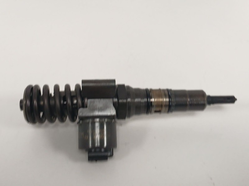 Recambio de inyector para audi a3 (8p1) 2.0 tdi 16v quattro referencia OEM IAM 0414720404 PDB027 