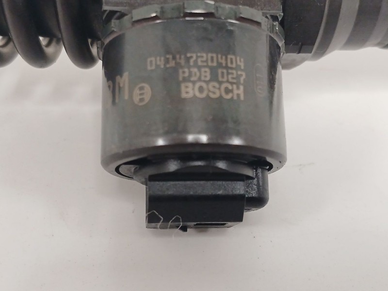 Recambio de inyector para audi a3 (8p1) 2.0 tdi 16v quattro referencia OEM IAM 0414720404 PDB027 