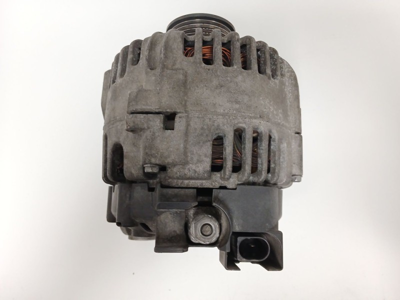 Recambio de alternador para bmw 3 (e90) 320 d referencia OEM IAM TG15C093 7799180A101 