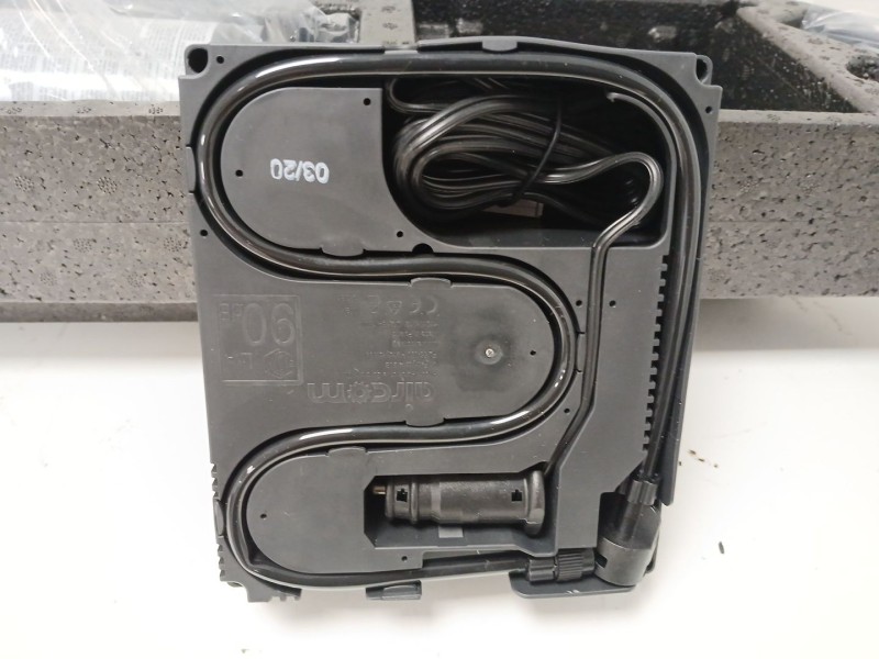 Recambio de herramientas para volvo xc40 (536) d4 awd referencia OEM IAM 8888948643  