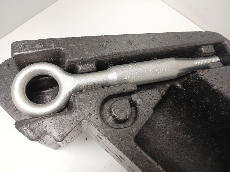 Recambio de herramientas para volvo xc40 (536) d4 awd referencia OEM IAM 8888948643  