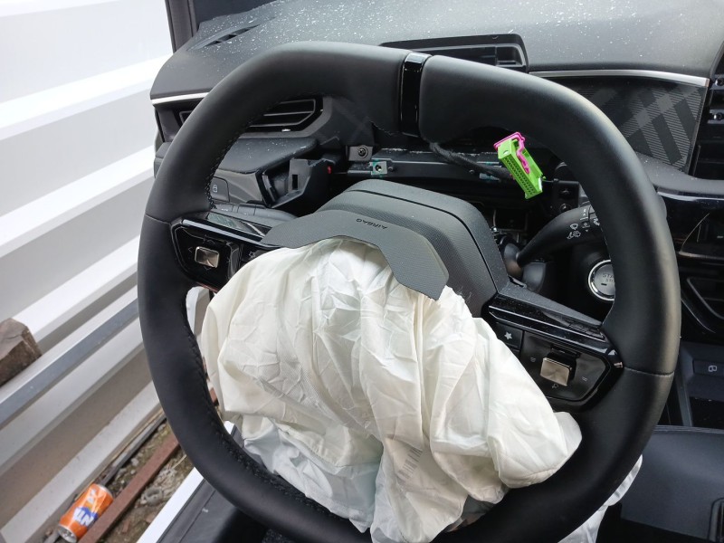 Recambio de volante para mg mg3 hybrid+ 1.5 referencia OEM IAM   