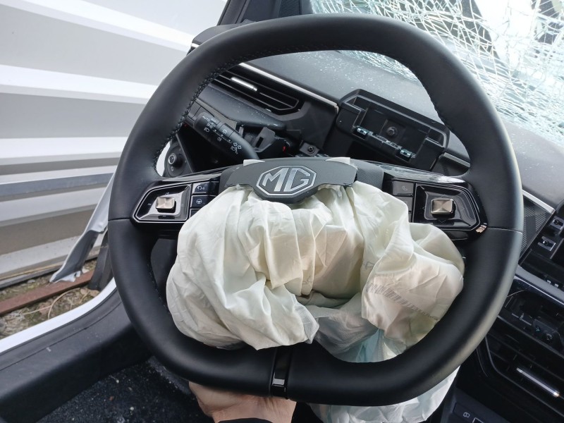 Recambio de volante para mg mg3 hybrid+ 1.5 referencia OEM IAM   