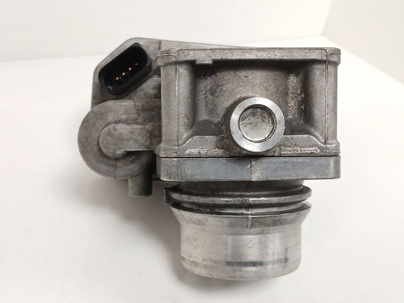 Recambio de caja mariposa para opel astra j lim. 1.7 16v cdti referencia OEM IAM 8981052101 B093350580 