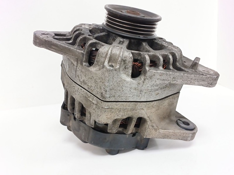 Recambio de alternador para hyundai coupe ii (gk) 2.0 referencia OEM IAM A002655023 3730022650 