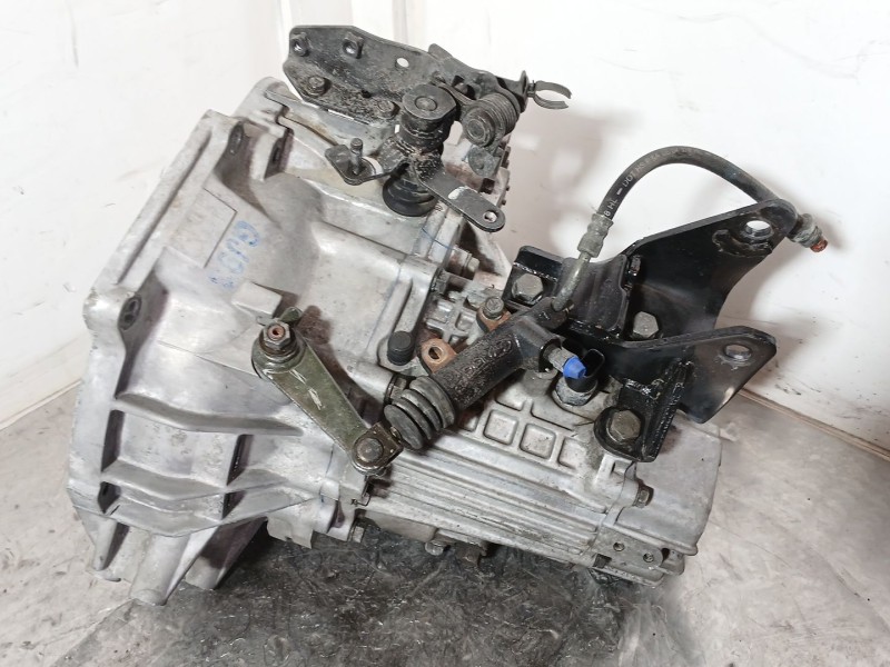 Recambio de caja cambios para hyundai coupe ii (gk) 2.0 referencia OEM IAM J41873  
