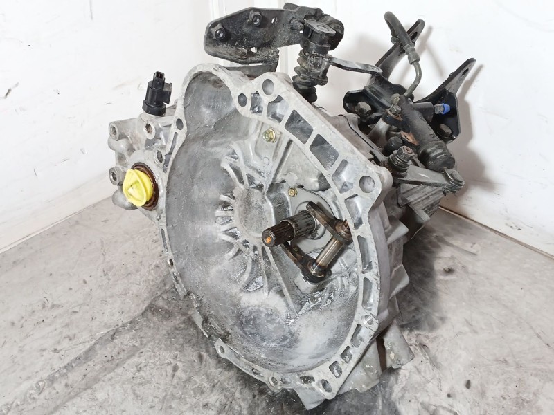 Recambio de caja cambios para hyundai coupe ii (gk) 2.0 referencia OEM IAM J41873  