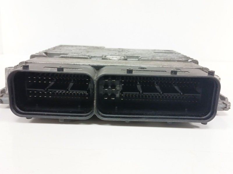 Recambio de centralita motor uce para seat ibiza iv (6j5, 6p1) 1.6 tdi referencia OEM IAM   