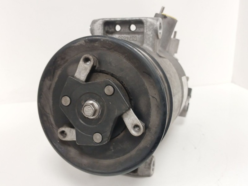 Recambio de compresor aire acondicionado para seat ibiza iv (6j5, 6p1) 1.6 tdi referencia OEM IAM 5K0820803E  