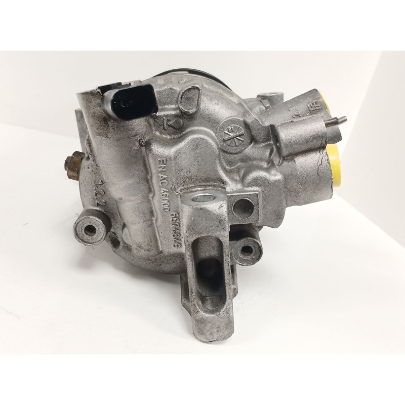Recambio de compresor aire acondicionado para seat ibiza iv (6j5, 6p1) 1.6 tdi referencia OEM IAM 5K0820803E  