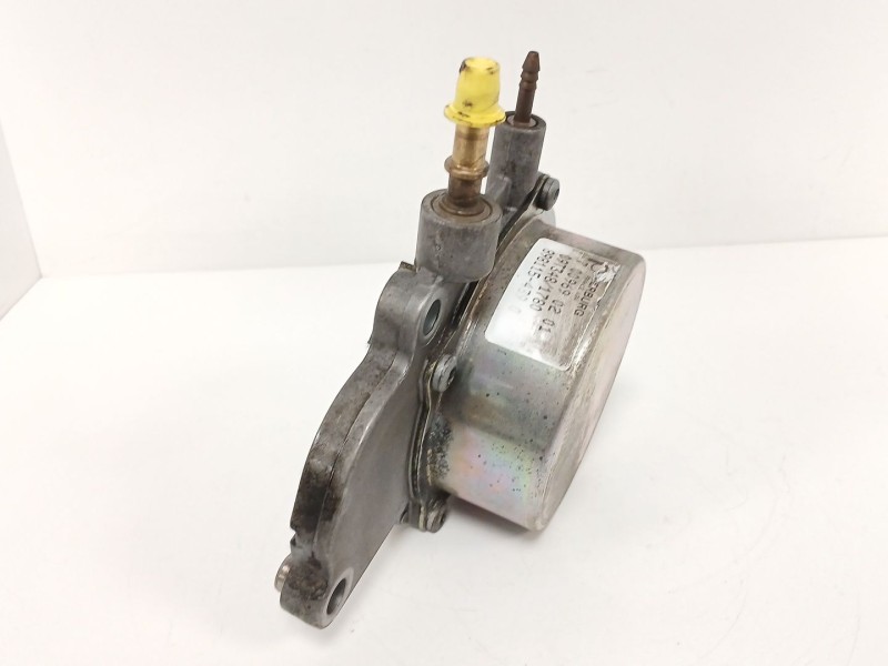 Recambio de depresor freno / bomba vacio para opel astra j lim. 1.7 16v cdti referencia OEM IAM 7009690201 09T3481780 