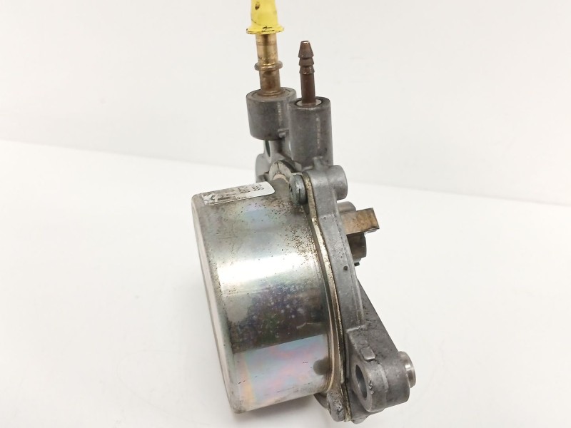 Recambio de depresor freno / bomba vacio para opel astra j lim. 1.7 16v cdti referencia OEM IAM 7009690201 09T3481780 