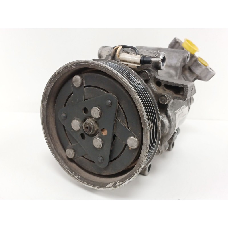 Recambio de compresor aire acondicionado para renault clio ii furgoneta/hatchback (sb0/1/2_) 1.5 dci (sb3m) referencia OEM IAM 8