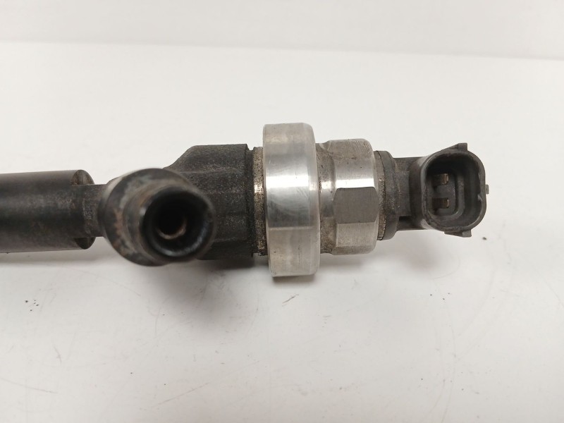 Recambio de inyector para opel astra j lim. 1.7 16v cdti referencia OEM IAM 8973762703  