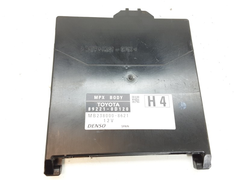 Recambio de modulo electronico para toyota yaris active hybrid referencia OEM IAM 892210D120 MB2380008621 