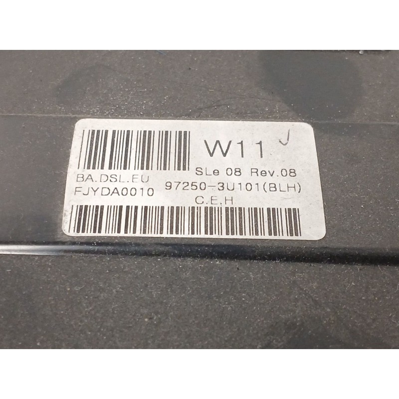 Recambio de mando climatizador para kia sportage iii (sl) 1.7 crdi referencia OEM IAM 972503U101 FJYDA0010 