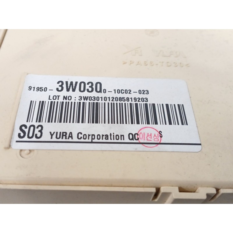 Recambio de caja reles / fusibles para kia sportage iii (sl) 1.7 crdi referencia OEM IAM 919503W0300  
