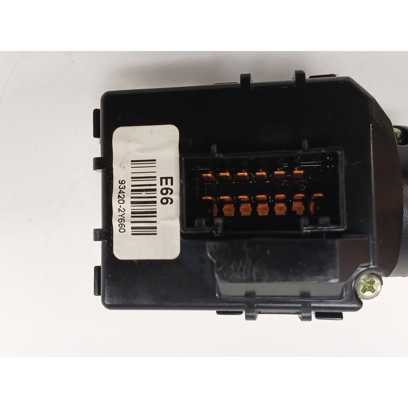 Recambio de mando limpia para kia sportage iii (sl) 1.7 crdi referencia OEM IAM 934202Y660  