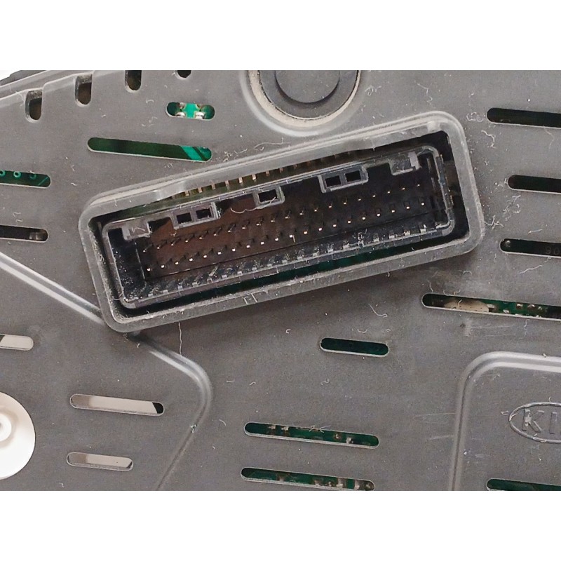 Recambio de cuadro instrumentos para kia sportage iii (sl) 1.7 crdi referencia OEM IAM 940033U175 W175 