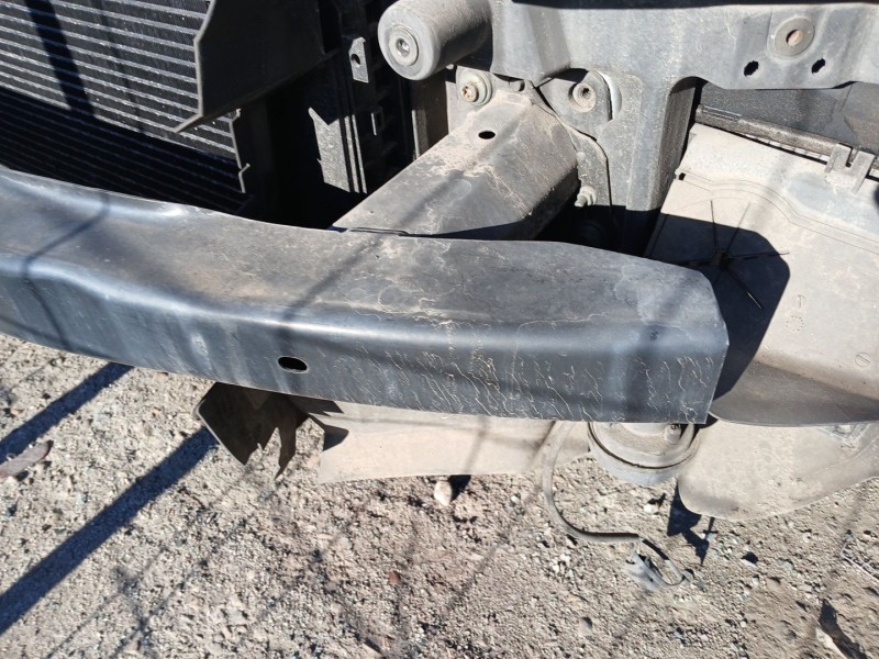 Recambio de refuerzo paragolpes delantero para volkswagen passat b5.5 (3b3) 1.9 tdi referencia OEM IAM   