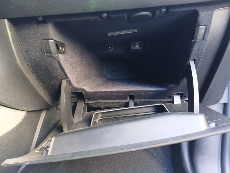 Recambio de guantera para alfa romeo giulietta (940_) 2.0 jtdm (940fxe1a, 940fxg11) referencia OEM IAM   