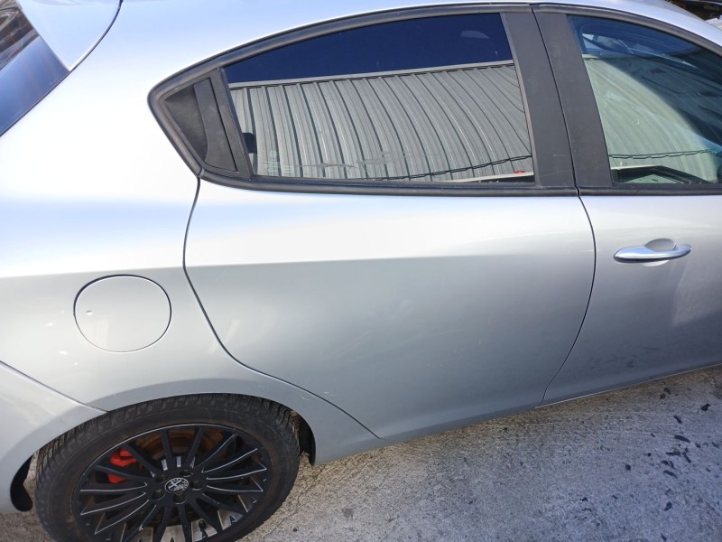 Recambio de puerta trasera derecha para alfa romeo giulietta (940_) 2.0 jtdm (940fxe1a, 940fxg11) referencia OEM IAM   