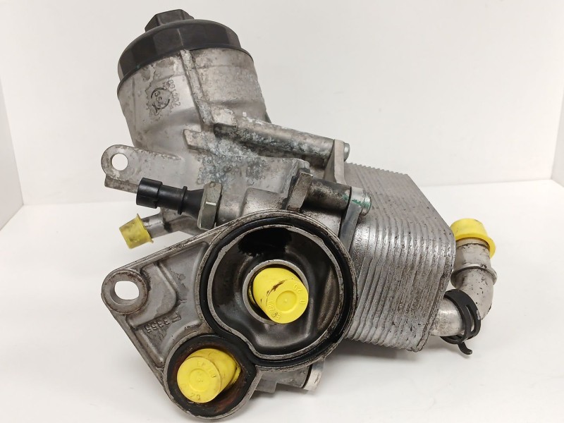 Recambio de enfriador aceite motor para opel astra j lim. 1.7 16v cdti referencia OEM IAM H2745003 5989070291 6740273586
