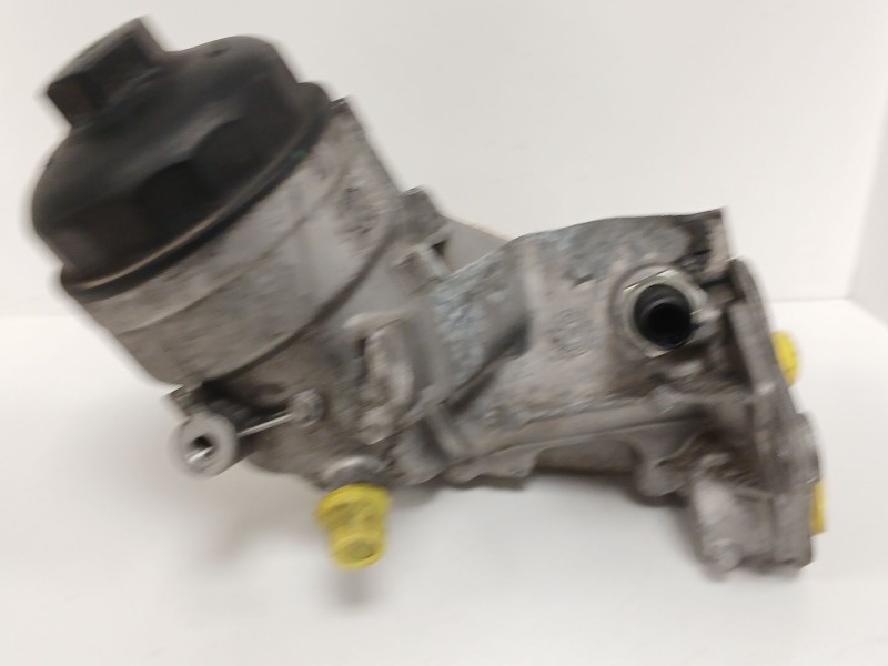 Recambio de enfriador aceite motor para opel astra j lim. 1.7 16v cdti referencia OEM IAM H2745003 5989070291 6740273586