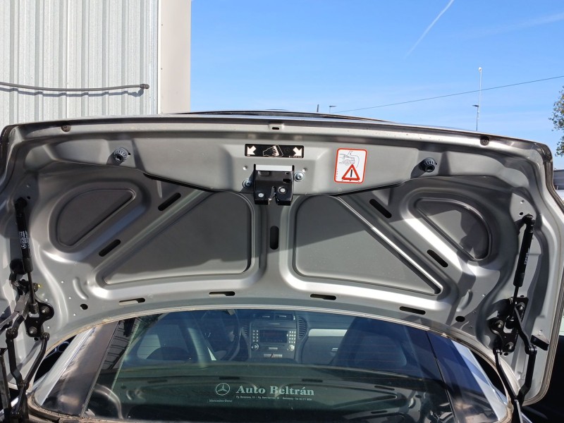 Recambio de porton trasero para mercedes-benz slk (r171) 200 kompressor (171.442) referencia OEM IAM   