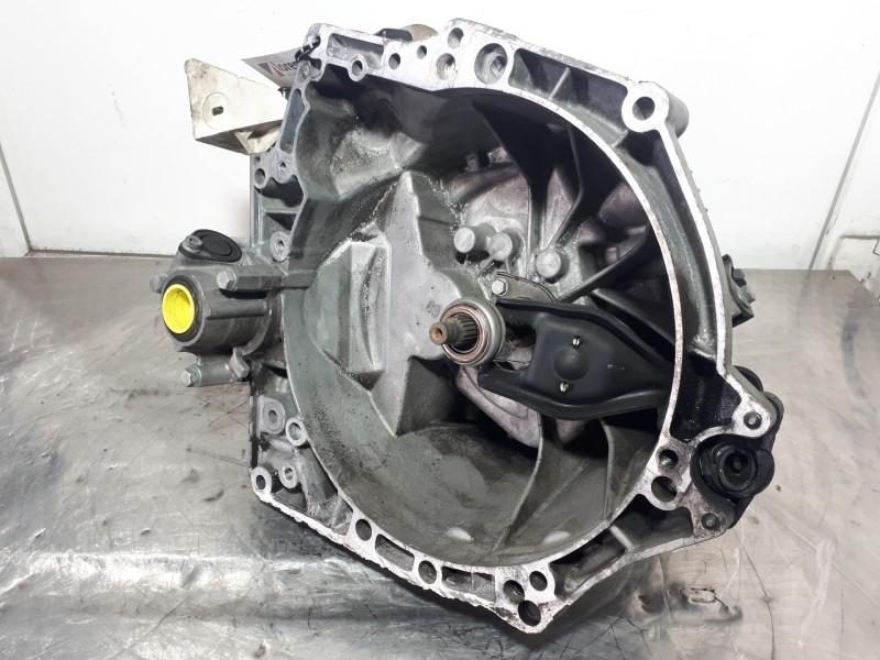 Recambio de caja cambios para citroën c4 berlina collection referencia OEM IAM 20DM69  