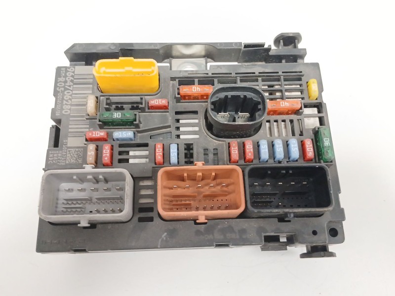 Recambio de caja reles / fusibles para peugeot 308 i (4a_, 4c_) 1.6 16v referencia OEM IAM 9664706280  