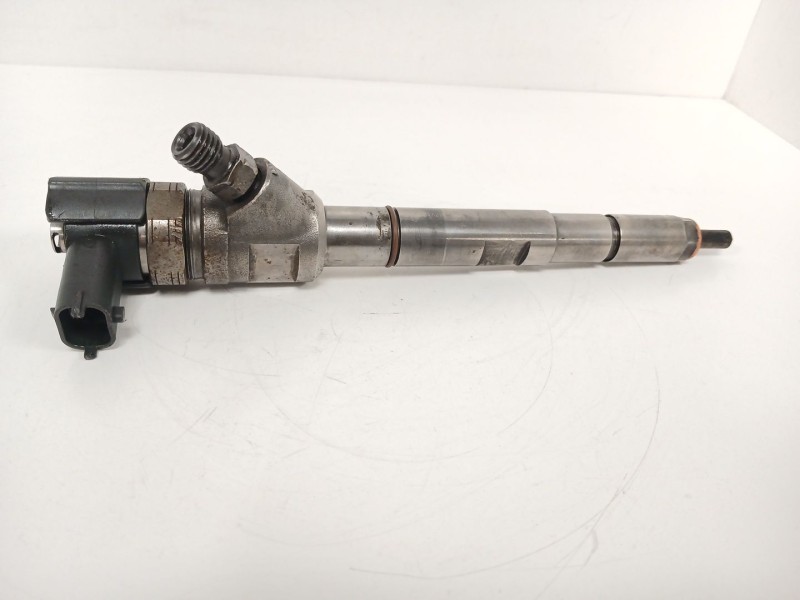 Recambio de inyector para kia sorento i (jc) 2.5 crdi referencia OEM IAM   