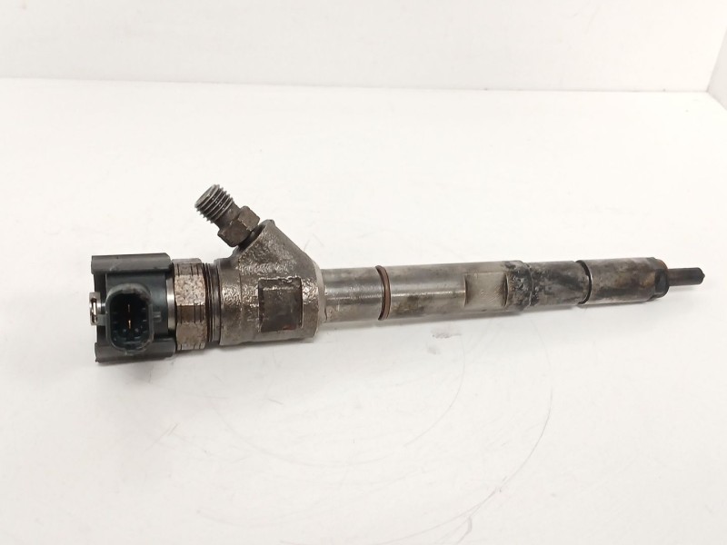 Recambio de inyector para kia sorento i (jc) 2.5 crdi referencia OEM IAM   