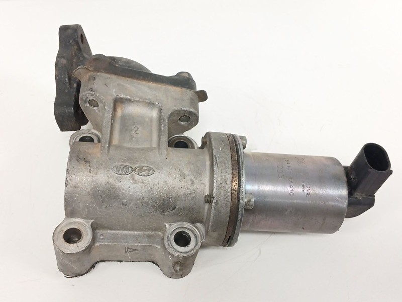 Recambio de valvula egr para kia sorento i (jc) 2.5 crdi referencia OEM IAM 284104A410  