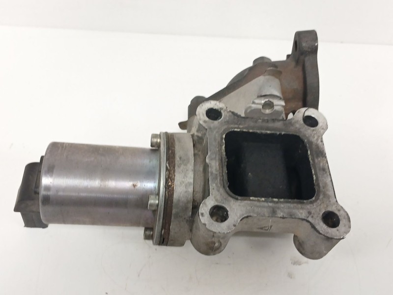 Recambio de valvula egr para kia sorento i (jc) 2.5 crdi referencia OEM IAM 284104A410  