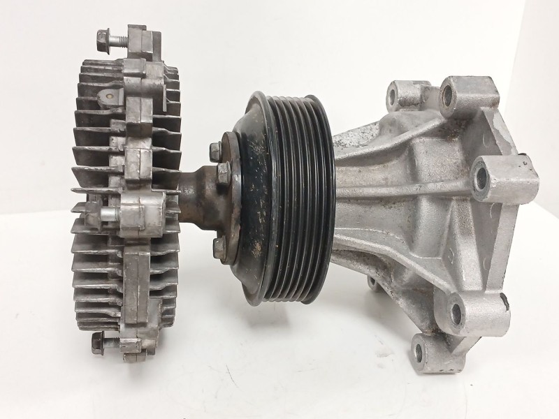 Recambio de bomba agua para kia sorento i (jc) 2.5 crdi referencia OEM IAM   