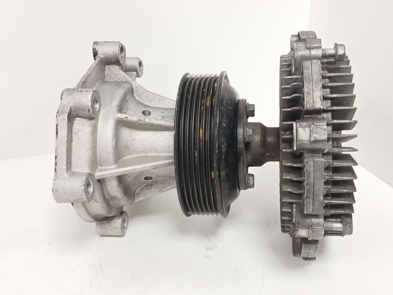 Recambio de bomba agua para kia sorento i (jc) 2.5 crdi referencia OEM IAM   