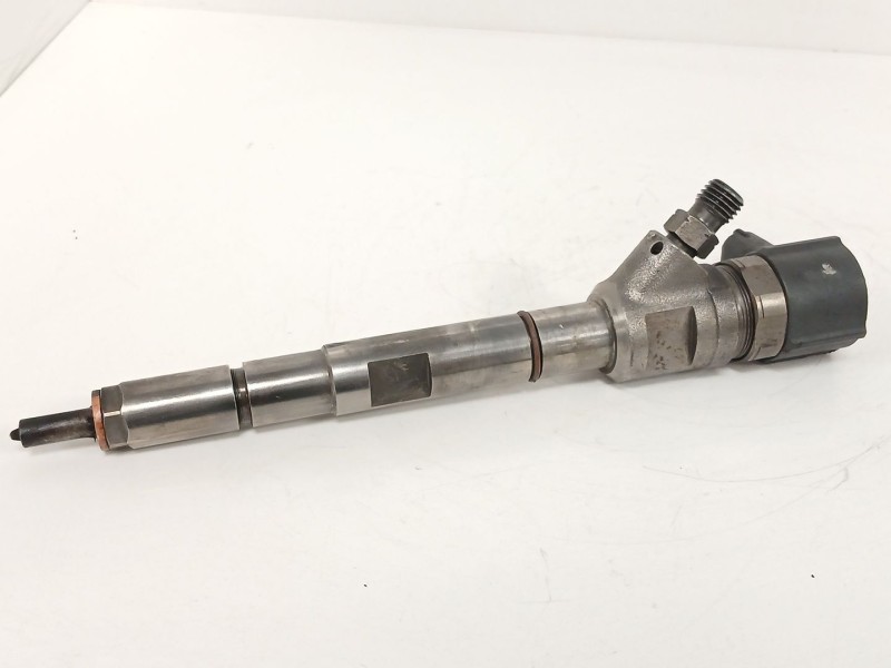 Recambio de inyector para kia sorento i (jc) 2.5 crdi referencia OEM IAM 0445510275  