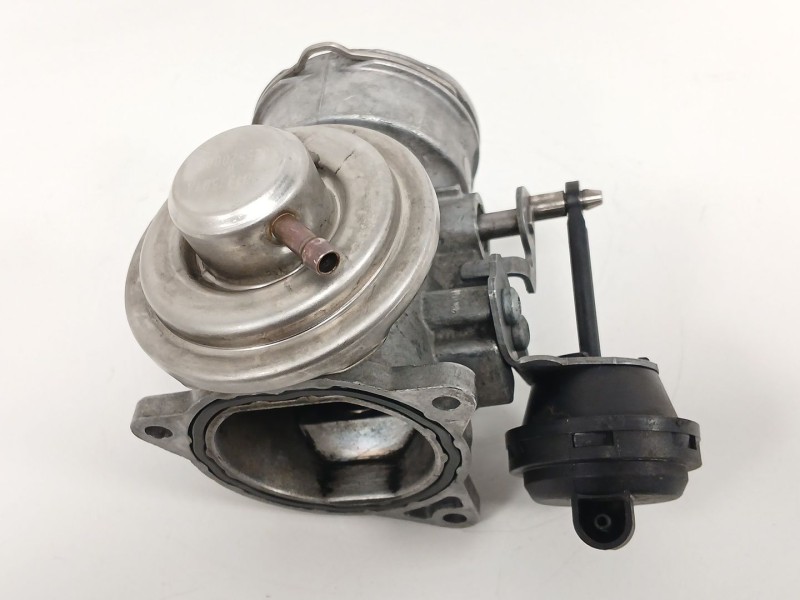 Recambio de valvula egr para skoda octavia ii (1z3) 1.9 tdi referencia OEM IAM 03G129637  